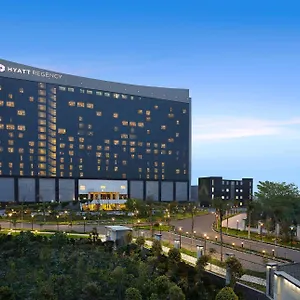 Hyatt Regency Отель Гургаон